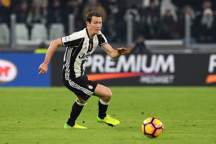 Champions League, lista Juventus: sì Lichtsteiner, no Hernanes