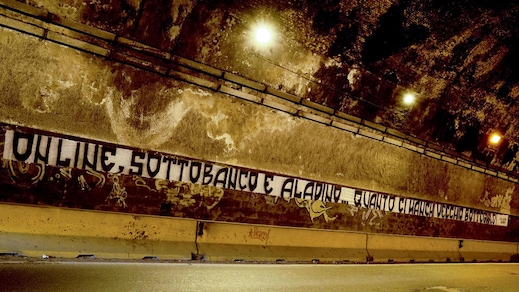 Real Madrid-Napoli, la protesta dei tifosi contro la vendita online dei biglietti