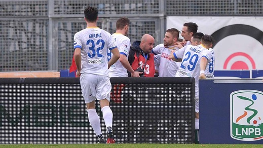 Latina-Frosinone 0-1, Dionisi decide il derby su rigore