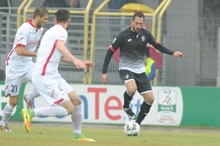 Serie B Carpi-Cesena 1-2. Decidono Balzano e Cocco