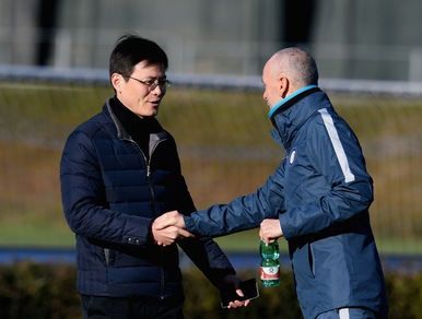 Liu Jun: «Porteremo l'Inter sul tetto d'Europa»