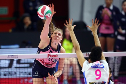 Volley: A1 Femminile, Casalmaggiore cade contro Novara e perde la vetta