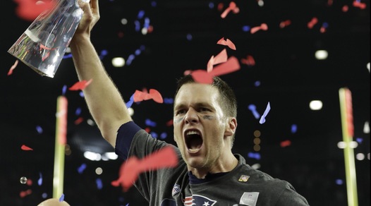 SuperBowl, rubata la maglia di Brady. Il campione: «la rivedremo su e-bay»