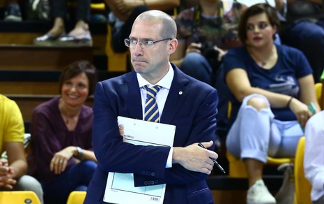 Volley: Superlega, Roberto Piazza non è più il tecnico di Modena