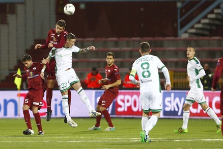 Serie B Trapani-Avellino 0-0, reti inviolate al Provinciale