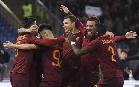 Pagelle Roma: Dzeko combatte e lotta, El Shaarawy non molla