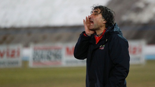 Lega Pro Lumezzane esonerato il tecnico De Paola