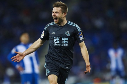 Liga, la Real Sociedad batte l'Espanyol 2-1: a segno Vela e Illarramendi