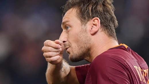 Serie A Roma, a Crotone senza Totti