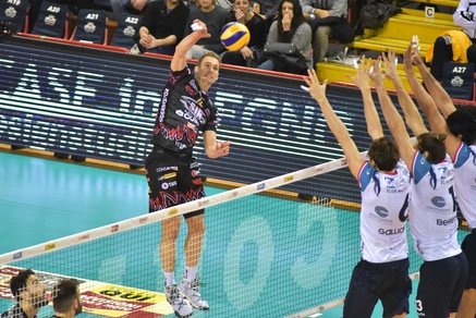 Volley: Superlega, Civitanova batte anche Trento