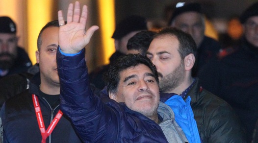 Maradona è già a Madrid: «Andiamo a veder vincere il Napoli»