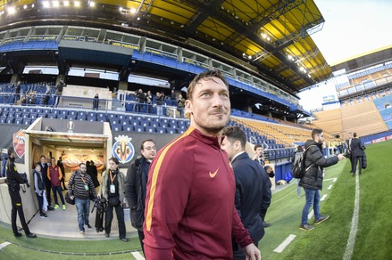 Villarreal-Roma, Totti guida il gruppo all'"Estadio de la Ceramica"