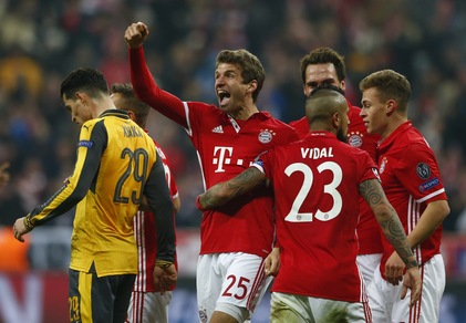 Champions League, Ancelotti ipoteca i quarti: Bayern Monaco-Arsenal 5-1