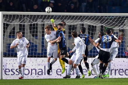 Serie B Latina-Novara 0-1: Galabinov in extremis. Rosso per Insigne jr