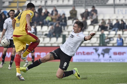 Pro Vercelli-Benevento 0-1: gol di Ceravolo