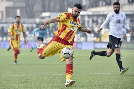 Serie B: Benevento-Bari, valanga di scommesse per i giallorossi