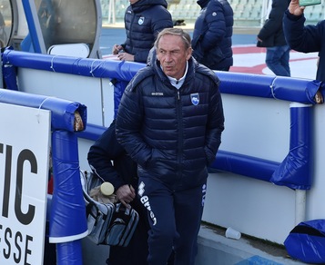Serie A, Pescara-Genoa 5-0: esordio spettacolare per Zeman