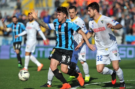 Serie B, Pisa-Frosinone 0-0: Ciofani resta a secco