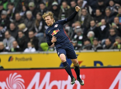 Bundesliga: Lipsia a -5 dal Bayern, pari Schalke