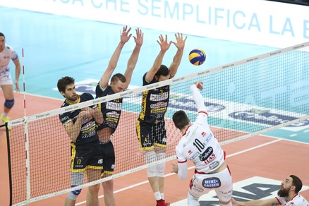 Volley: Superlega, Civitanova è prima in regular season, Trento batte Modena