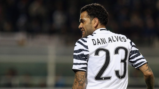 Dani Alves: «Juventus da Champions, ma qui sono superstiziosi...»