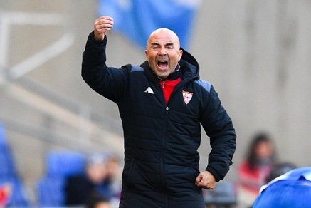Il Siviglia vuole blindare Sampaoli, il Barcellona può attendere