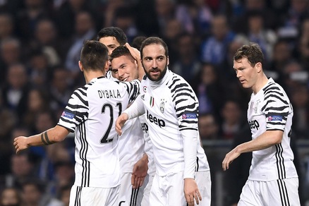 Juventus, fine del "viaggio": la squadra è di nuovo a Torino