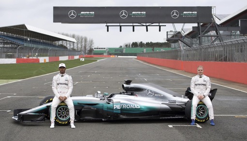 F1, ecco la Mercedes W08 Hamilton: «È incredibile»