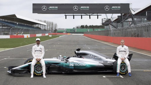 F1, ecco la Mercedes W08 Hamilton: «È incredibile»