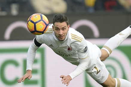 Serie A Milan, recuperati De Sciglio e Calabria