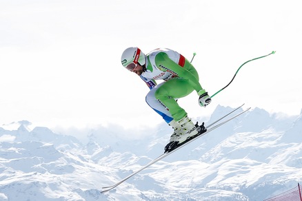 Sci: Kline vince la discesa a Kvitfjell, indietro gli azzurri