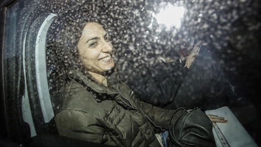 Roma, Virginia Raggi lascia l'ospedale