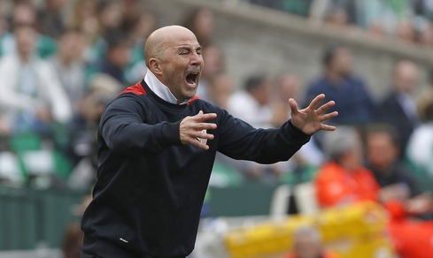 Barça, i tifosi hanno scelto Sampaoli ma piace anche Allegri