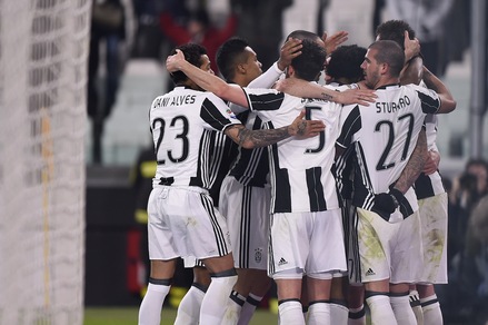 Serie A, Juventus-Empoli 2-0: autogol Skorupski e Alex Sandro, +10 sulla Roma