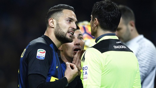 Fiocco azzurro per D'Ambrosio