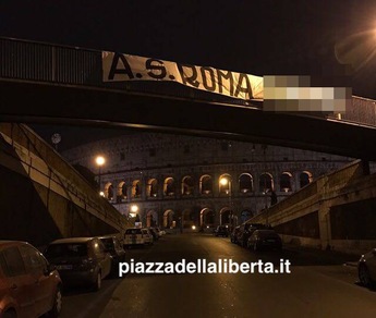 Coppa Italia, il derby è iniziato: «A.S. Roma m....»