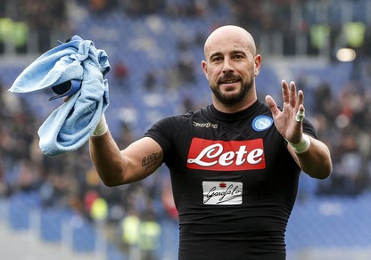 Napoli: Reina batte Donnarumma e Buffon, è sua la parata più bella dell'anno