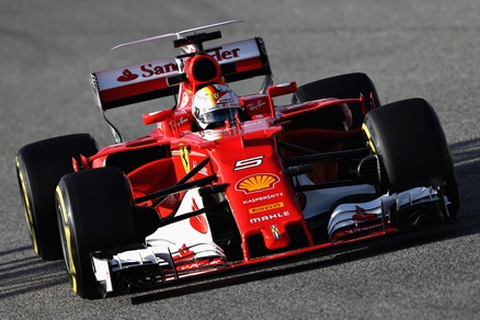 F1, test Barcellona: Massa ancora primo, Vettel risale in terza