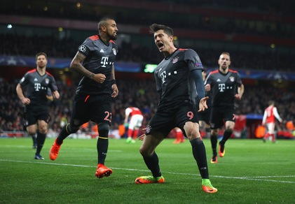 Champions League, Arsenal-Bayern Monaco 1-5: doppio Vidal, Ancelotti ai quarti