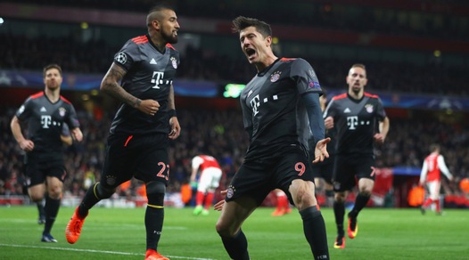 Champions League, Arsenal-Bayern Monaco 1-5: doppio Vidal, Ancelotti ai quarti