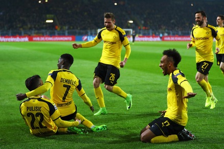 Champions League, Borussia Dortmund-Benfica 4-0: triplo Aubameyang, tedeschi ai quarti