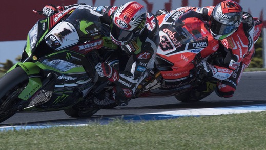 SBK, Thailandia: Rea domina il venerdì di prove