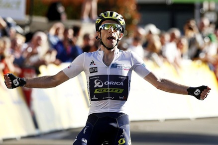 Parigi-Nizza, Yates fugge dagli avversari e vince la sesta tappa