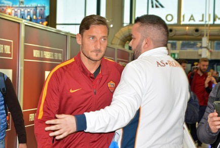 La Roma parte per Palermo