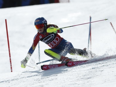 Slalom Squaw Valley: Shiffrin davanti a tutti, Costazza 5ª