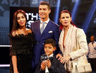 Feste sfortunate: «Cristiano Ronaldo vieta a Georgina di organizzare party in suo onore»