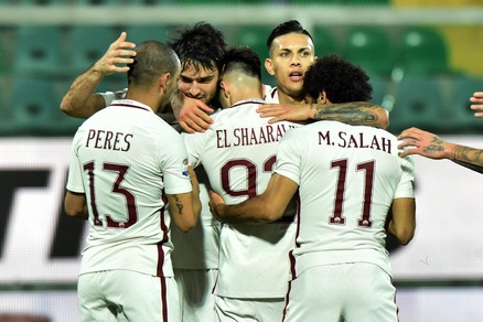 Serie A, Palermo-Roma 0-3: decidono El Shaarawy, Dzeko e Peres, Napoli a -2