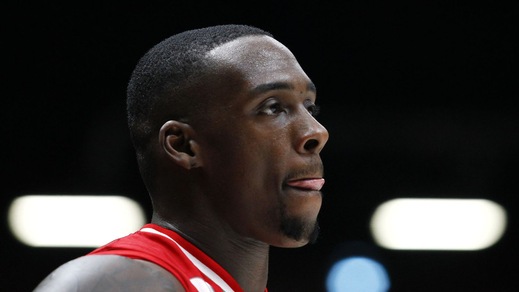 L'EA7 vince a Sassari con un grande Sanders