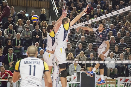 Volley: A2 Maschile Pool Promozione, vincono Castellana Grotte e Siena