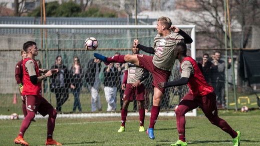 Serie A Torino, Obi e Avelar a parte. Contusione per Maxi Lopez